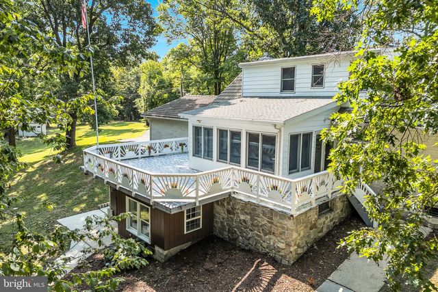 11 WAGNER DRIVE, Mechanicsburg, PA 17050