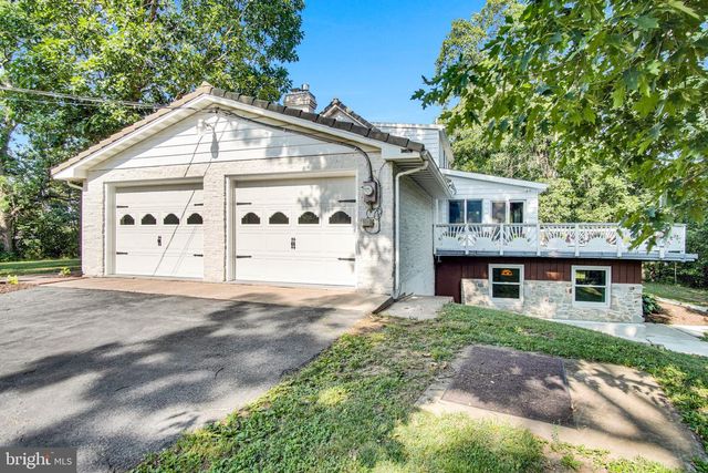 11 WAGNER DRIVE, Mechanicsburg, PA 17050