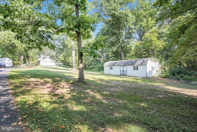 11 WAGNER DRIVE, Mechanicsburg, PA 17050