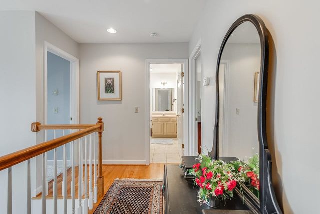 1880 COLLEGE AVE, Harrisonburg, VA 22802