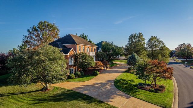 1880 COLLEGE AVE, Harrisonburg, VA 22802