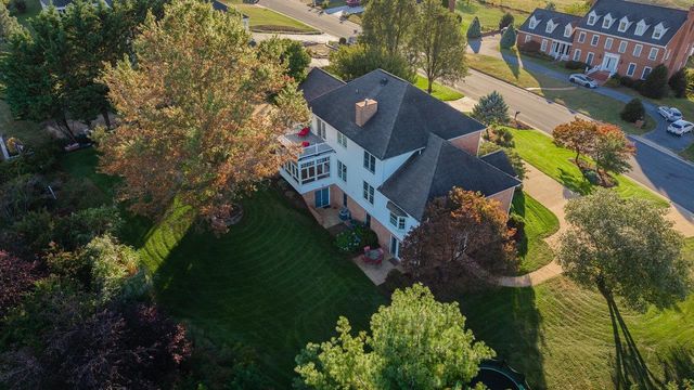 1880 COLLEGE AVE, Harrisonburg, VA 22802