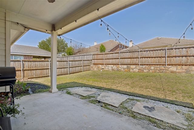 908 Johnson City Avenue, Forney, TX 75126