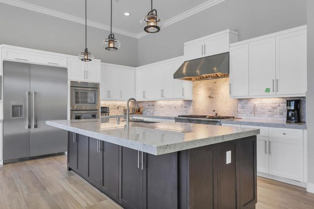 81 675 Thunder Gulch Way, La Quinta, CA 92253