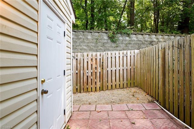 3714 Winborne Lane, Greensboro, NC 27410