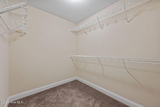 320 Aquamarine Circle, Jacksonville, NC 28546