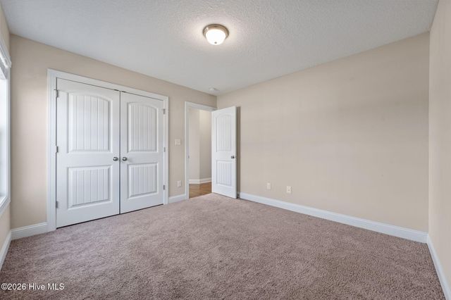 320 Aquamarine Circle, Jacksonville, NC 28546