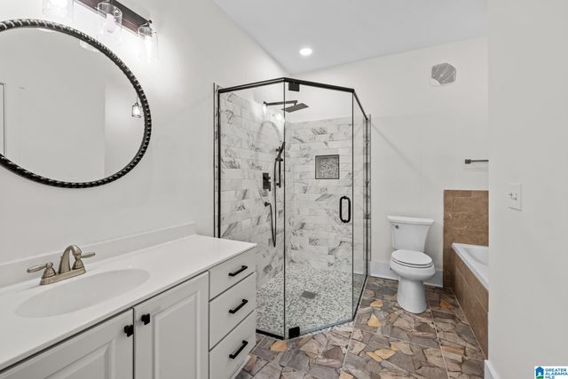 475 River Forest Ln Ste 4130, Talladega, AL 35160