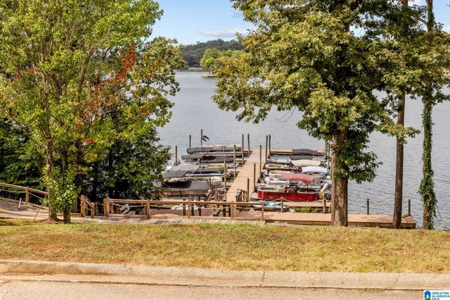 475 River Forest Ln Ste 4130, Talladega, AL 35160