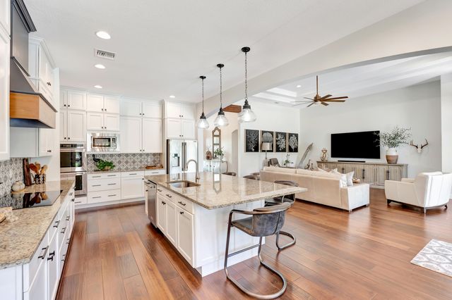 14500 68th Drive N, Palm Beach Gardens, FL 33418