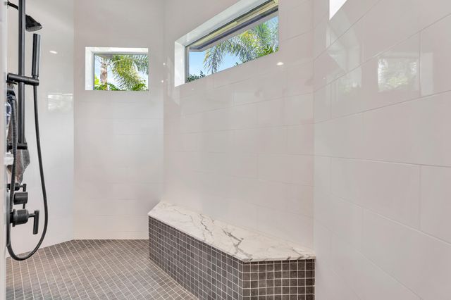 14500 68th Drive N, Palm Beach Gardens, FL 33418