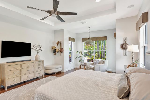 14500 68th Drive N, Palm Beach Gardens, FL 33418