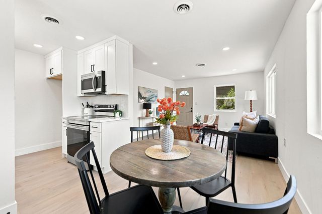 1509 Mission Ave, Carmichael, CA 95608