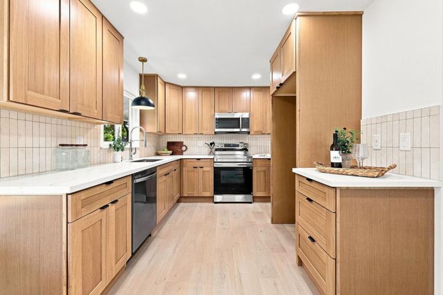 1509 Mission Ave, Carmichael, CA 95608