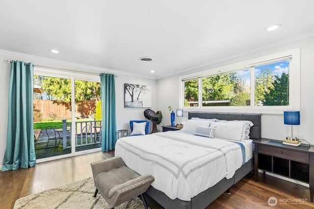 15812 30 Avenue NE, Shoreline, WA 98155