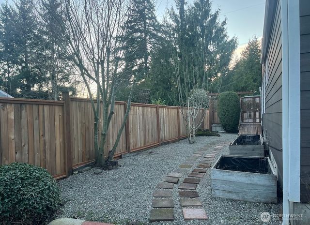 15812 30 Avenue NE, Shoreline, WA 98155