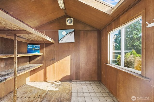 15812 30 Avenue NE, Shoreline, WA 98155