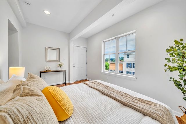 257 Pleasant St 7, Worcester, MA 01609