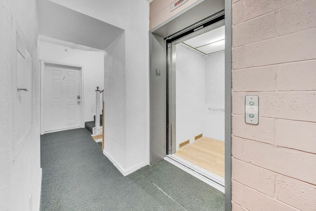 257 Pleasant St 7, Worcester, MA 01609