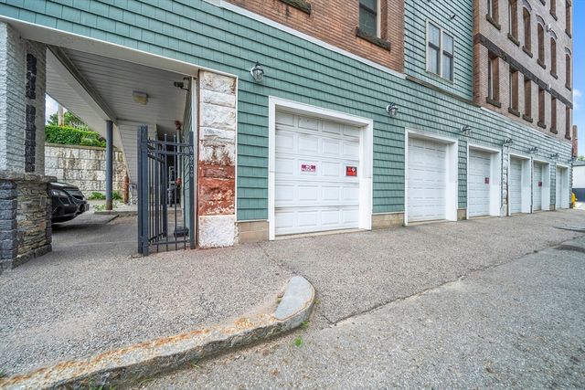257 Pleasant St 7, Worcester, MA 01609