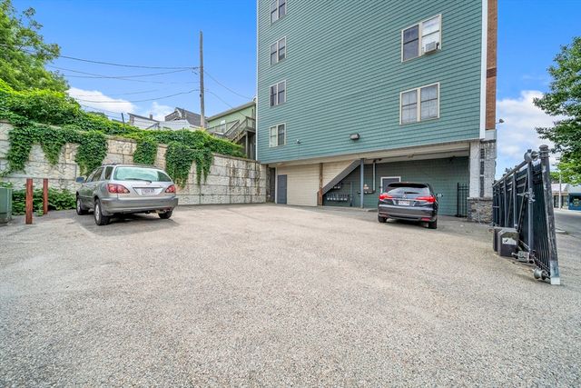 257 Pleasant St 7, Worcester, MA 01609