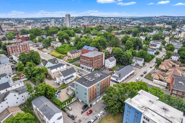 257 Pleasant St 7, Worcester, MA 01609