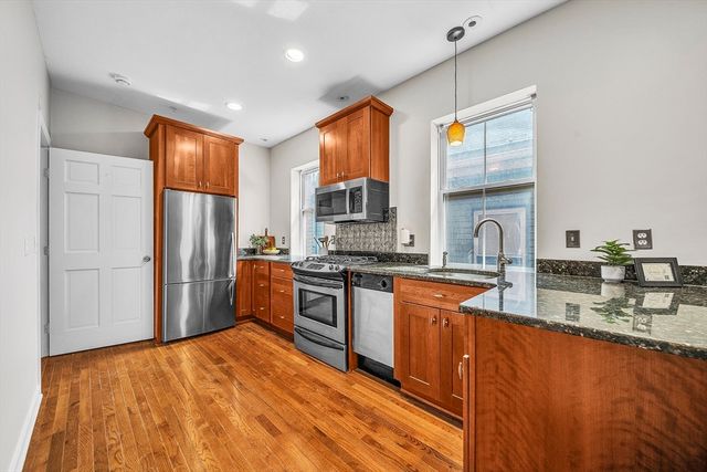 257 Pleasant St 7, Worcester, MA 01609