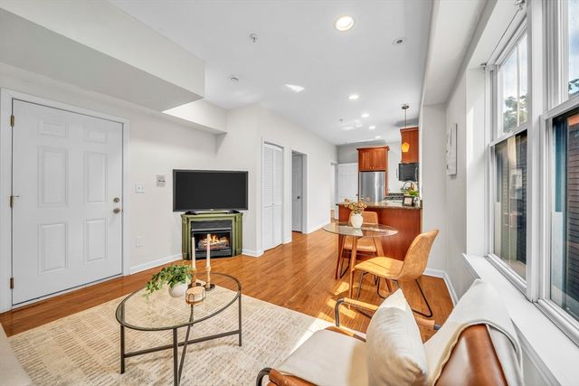 257 Pleasant St 7, Worcester, MA 01609