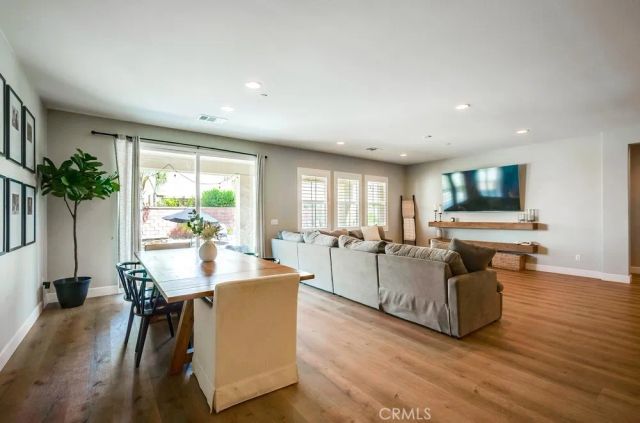 30327 Redding, Murrieta, CA 92563