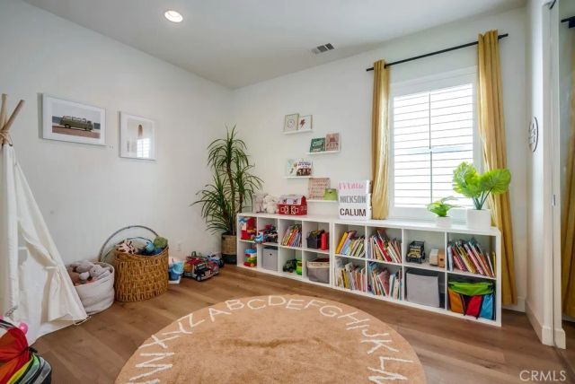 30327 Redding, Murrieta, CA 92563