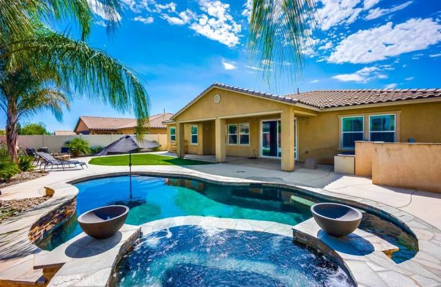 30327 Redding, Murrieta, CA 92563