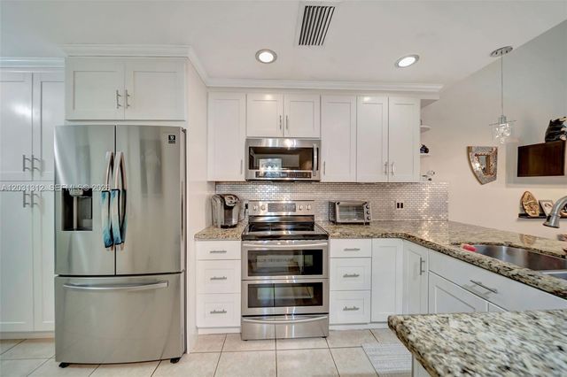 1638 N 15th Ter, Hollywood, FL 33020