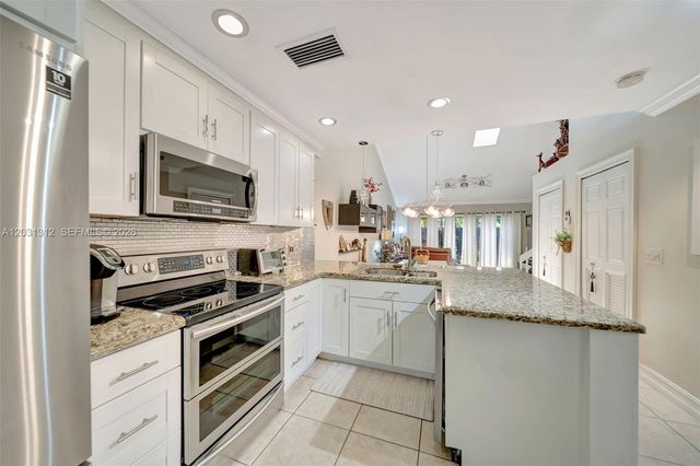1638 N 15th Ter, Hollywood, FL 33020
