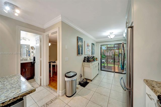 1638 N 15th Ter, Hollywood, FL 33020