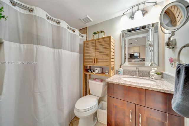 1638 N 15th Ter, Hollywood, FL 33020