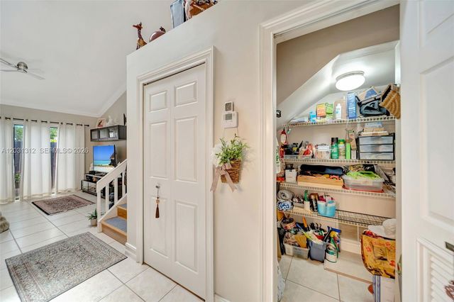 1638 N 15th Ter, Hollywood, FL 33020