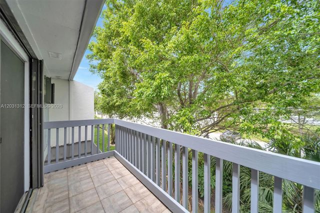 1638 N 15th Ter, Hollywood, FL 33020