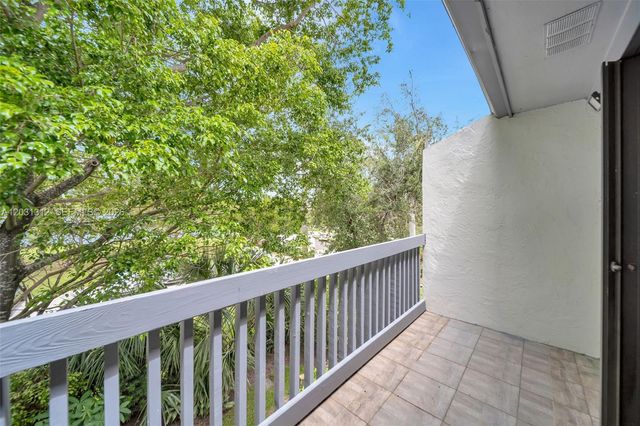 1638 N 15th Ter, Hollywood, FL 33020