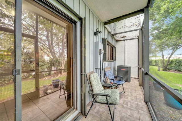 1638 N 15th Ter, Hollywood, FL 33020