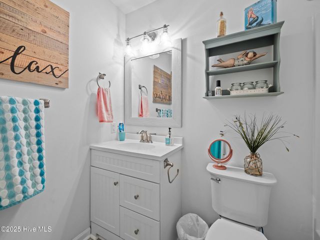 138 Fawn Drive East, Emerald Isle, NC 28594