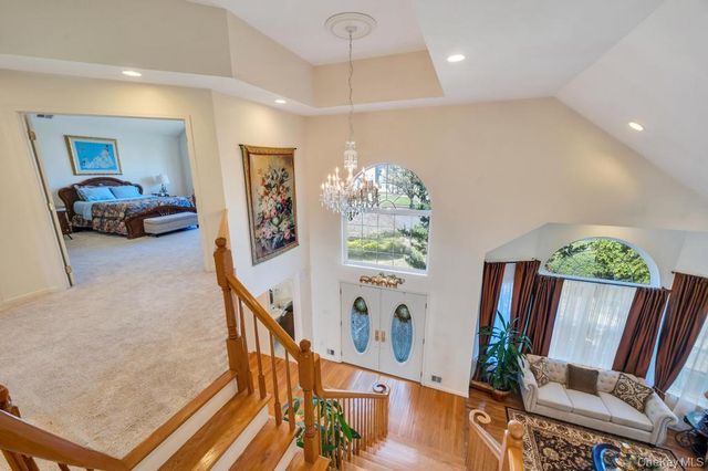7 Stadium Boulevard, East Setauket, NY 11733
