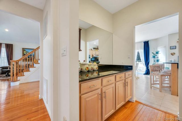 7 Stadium Boulevard, East Setauket, NY 11733