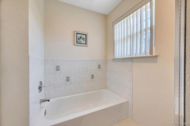 7 Stadium Boulevard, East Setauket, NY 11733