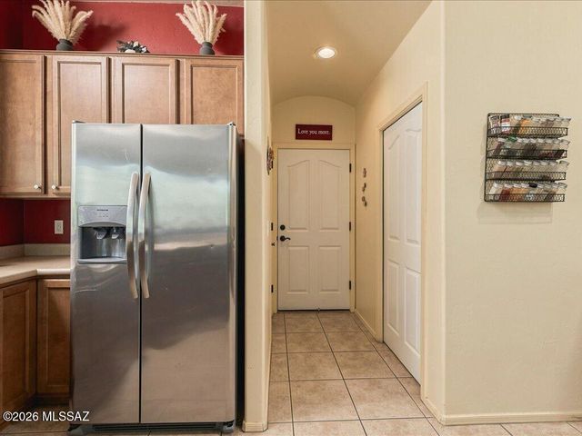 10647 E George Brookbank Place, Tucson, AZ 85747