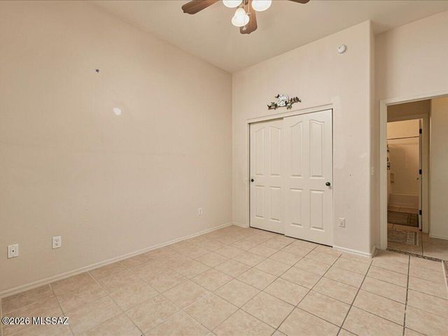 10647 E George Brookbank Place, Tucson, AZ 85747