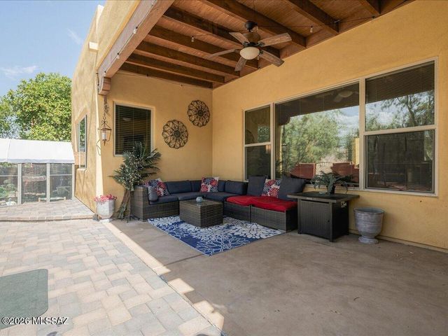 10647 E George Brookbank Place, Tucson, AZ 85747
