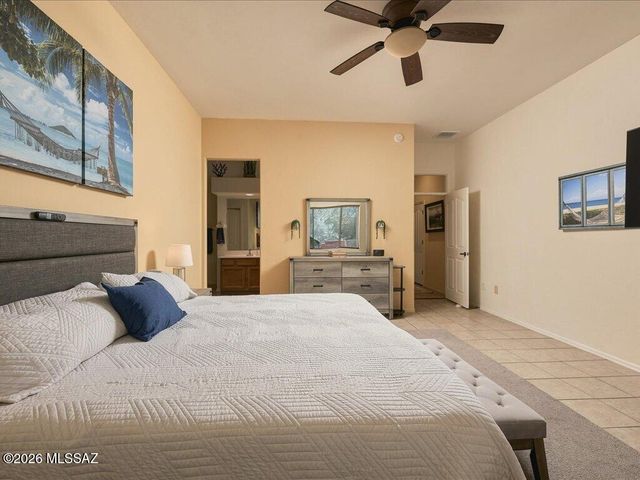 10647 E George Brookbank Place, Tucson, AZ 85747