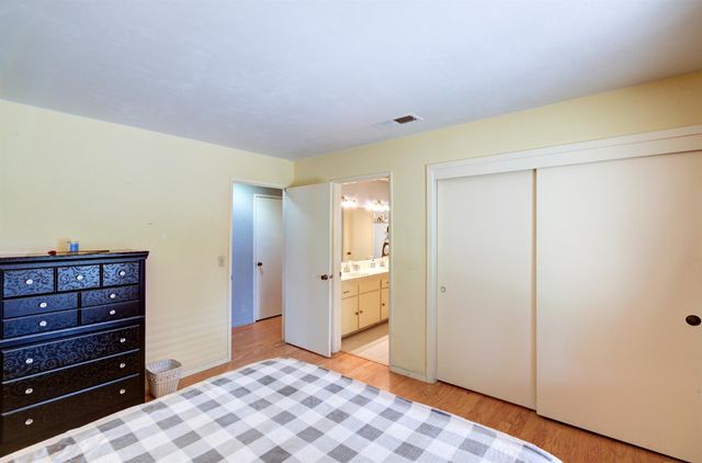 1359 W Moraga Road, Fresno, CA 93711