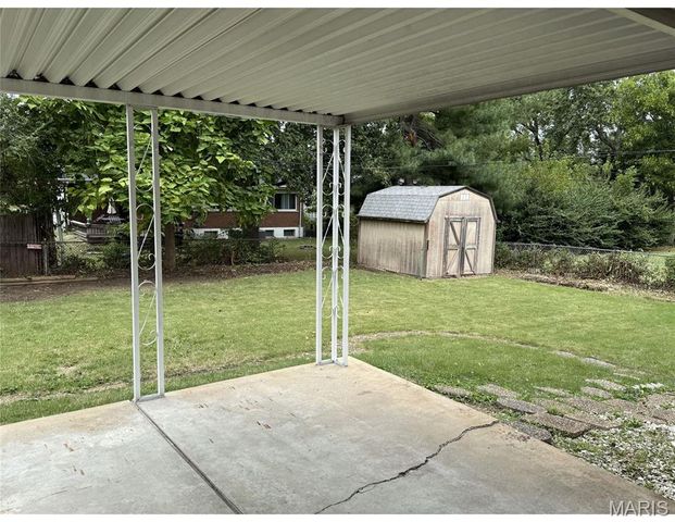 1005 Preakness Lane, Florissant, MO 63033