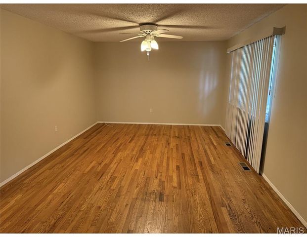 1005 Preakness Lane, Florissant, MO 63033